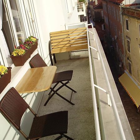 זאדאר City Center Accommodation מראה חיצוני תמונה